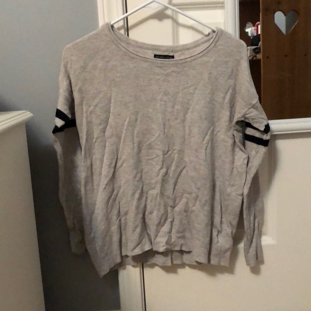 Grey shirt